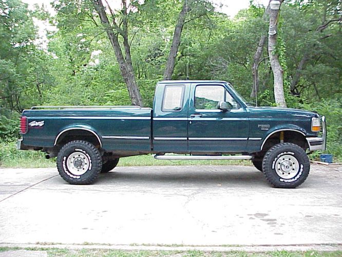 any obs pics with 33" or 35" tires | Ford Power Stroke Nation